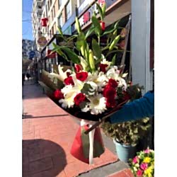 Kırmızı Gül Lilyum Buketi